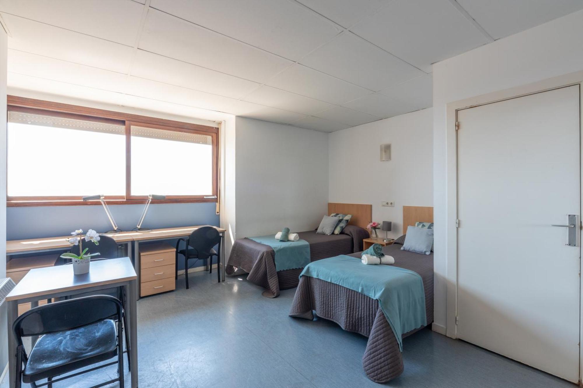 Residencia Universitaria Resa Lesseps Barcelona Exteriör bild