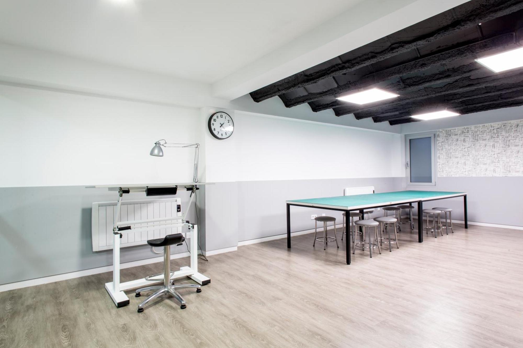 Residencia Universitaria Resa Lesseps Barcelona Exteriör bild